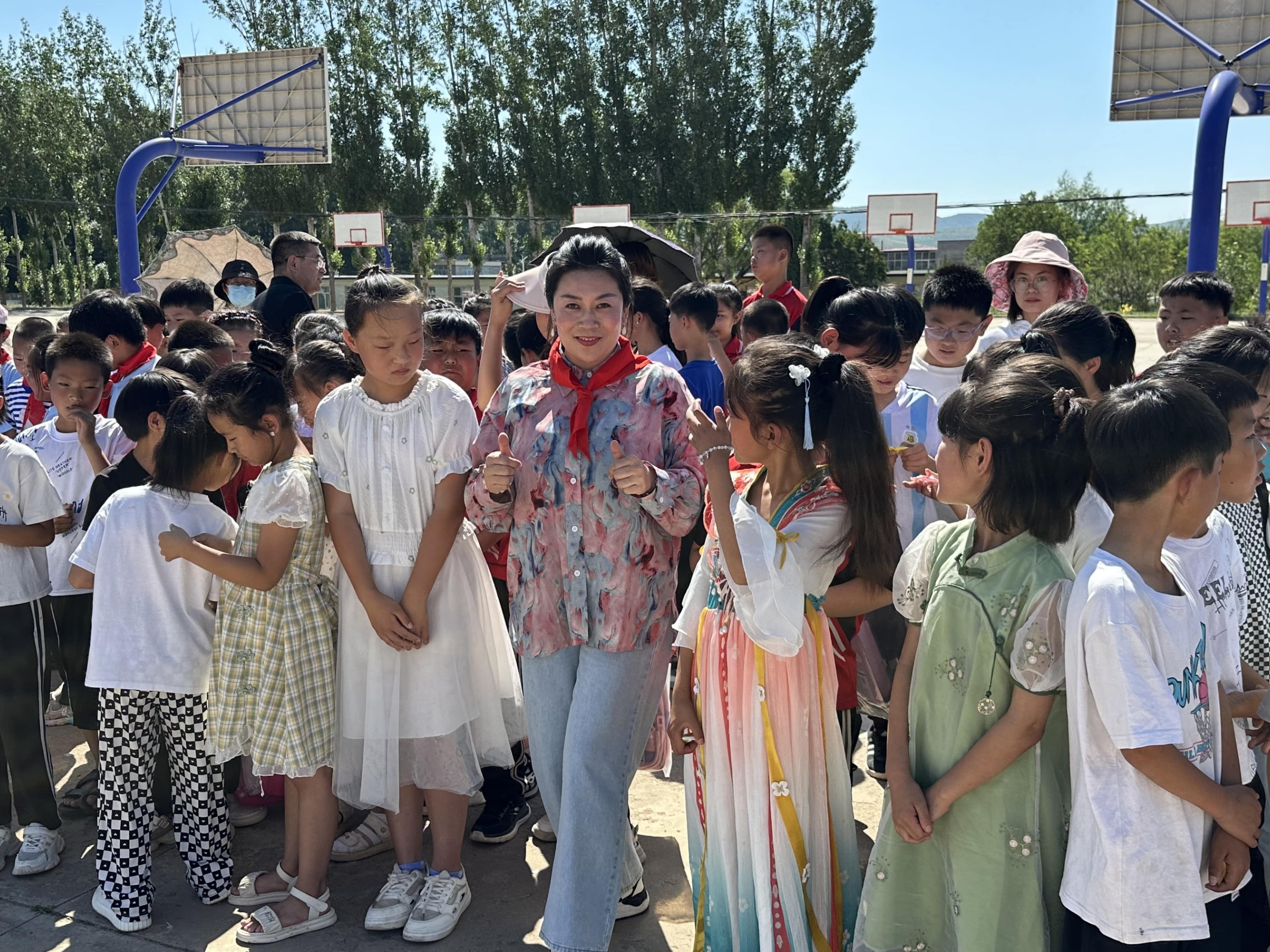 让爱延续,从未间断 | 开云手机登录界面公益季暖心回访 让爱延续,从未间断 | 开云手机登录界面公益季暖心回访